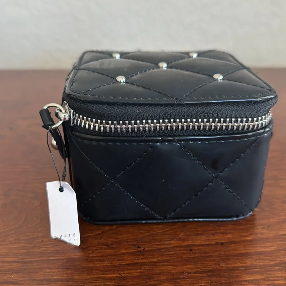 WHBM Women's Black Studded Quilted Jewelry Case OS NWT - Picture 6 of 13